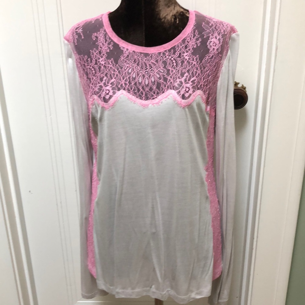 BCBG L Long Sleeve Shirt with Pink Lace detail NWT